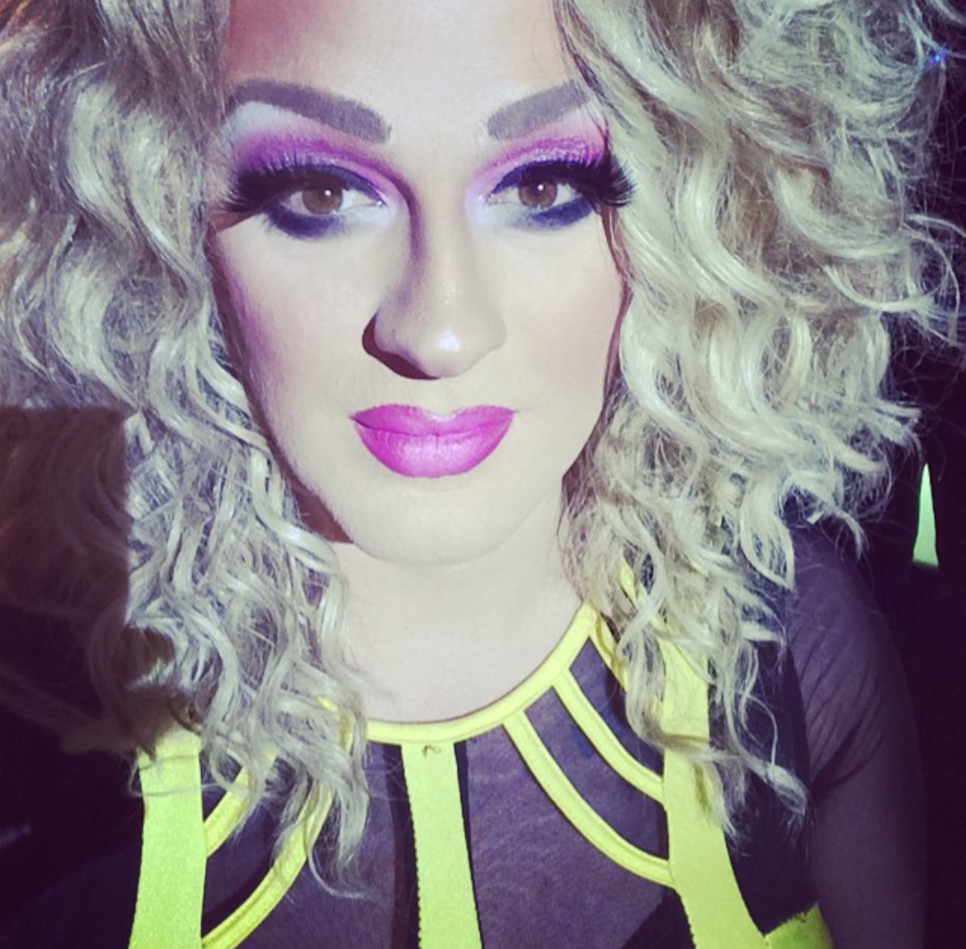 Sasha belle drag queen