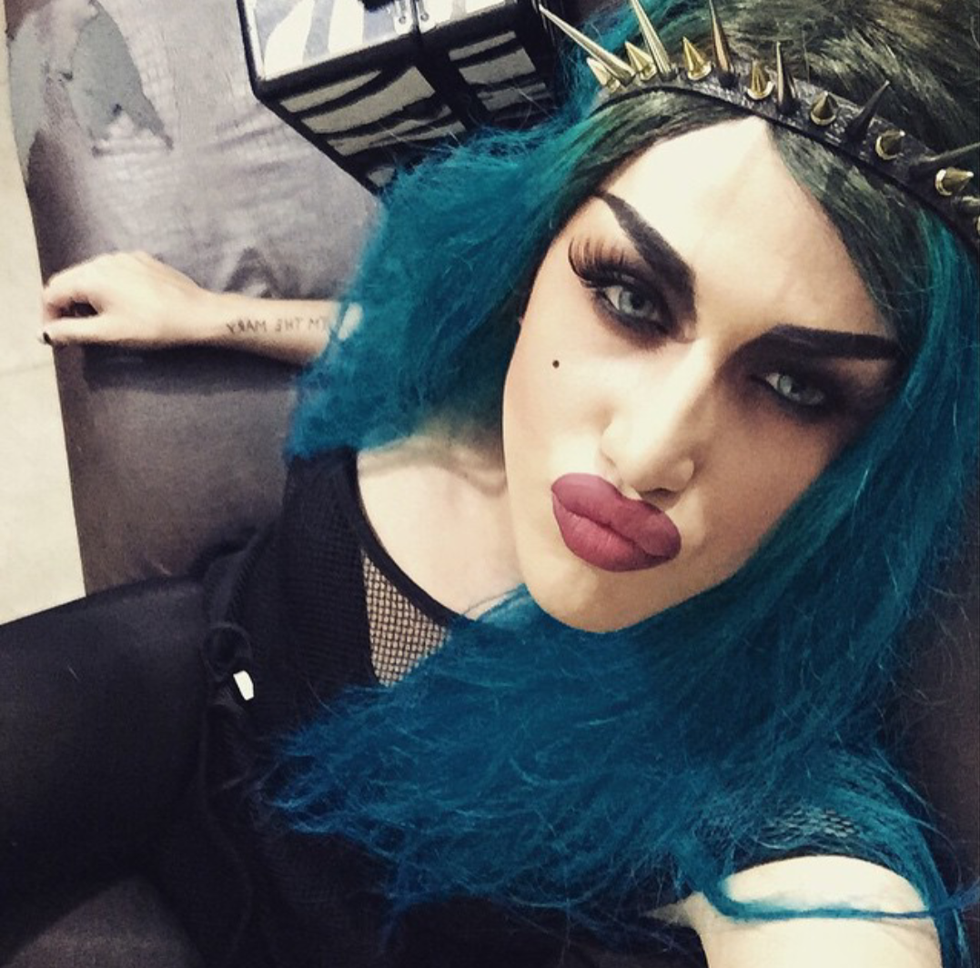 No Kylie Jenner Challenge Needed For Adore Delano - Drag Que